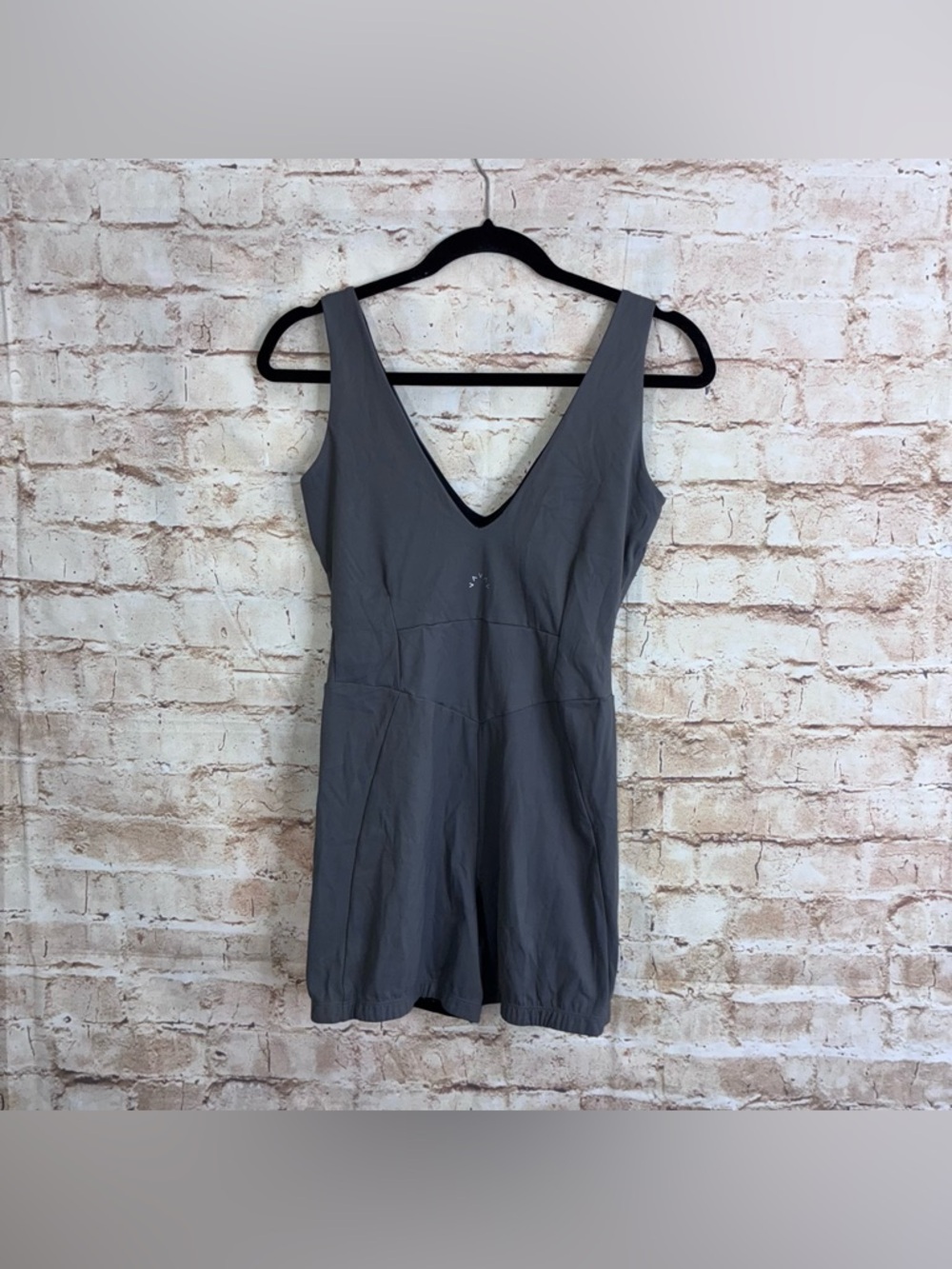 Varley Let’s Go Juni All in 1 Active Jumpsuit Size Medium in Blackened Pearl - Picture 5 of 7